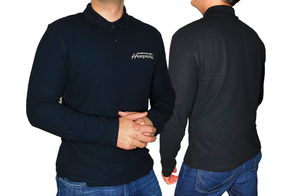 polo_maniche_lunghe_hesperio_web_sfondo
